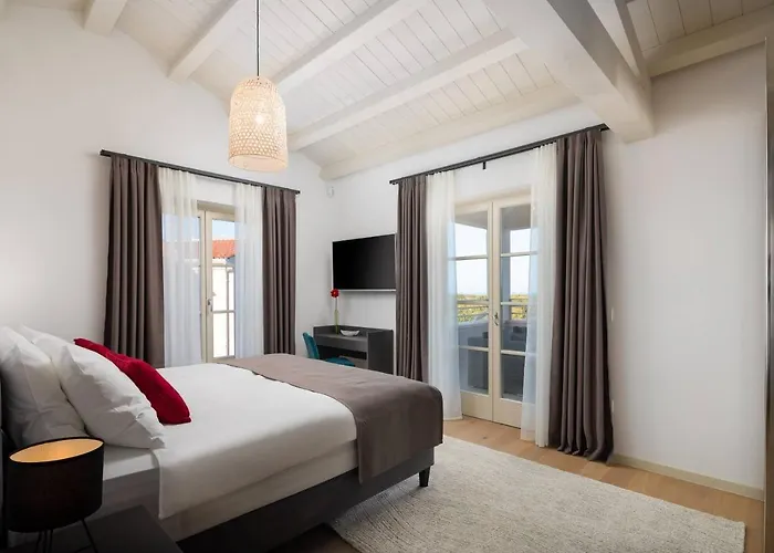 Villa Alicia By Ilc